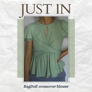 RagDoll crossover blouse/top